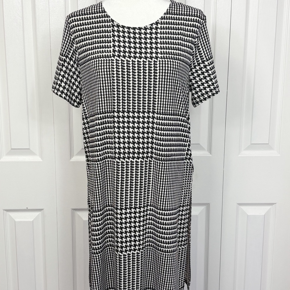 NWT Calvin Klein Black & White Houndstooth Plaid Side Split Tunic Medium